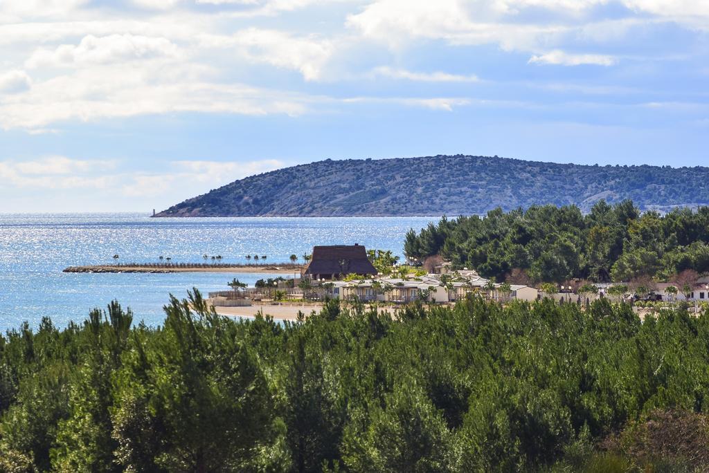 Amadrian Apartments Šibenik Buitenkant foto