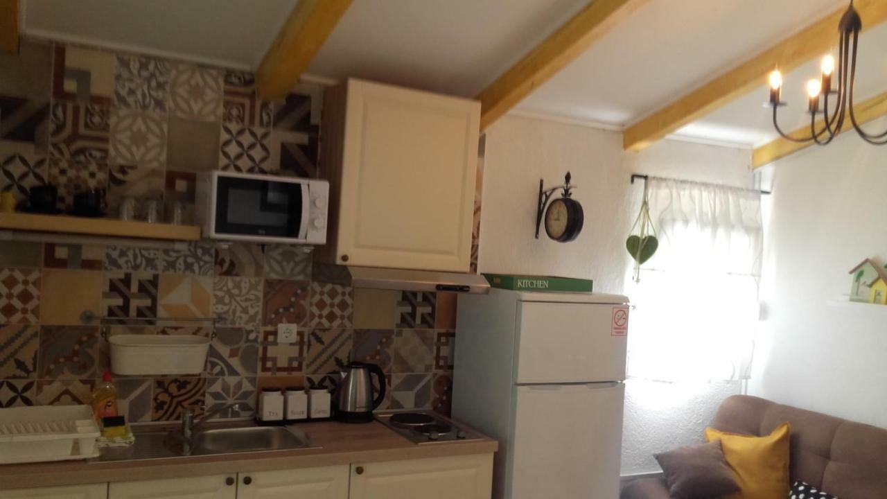 Amadrian Apartments Šibenik Buitenkant foto