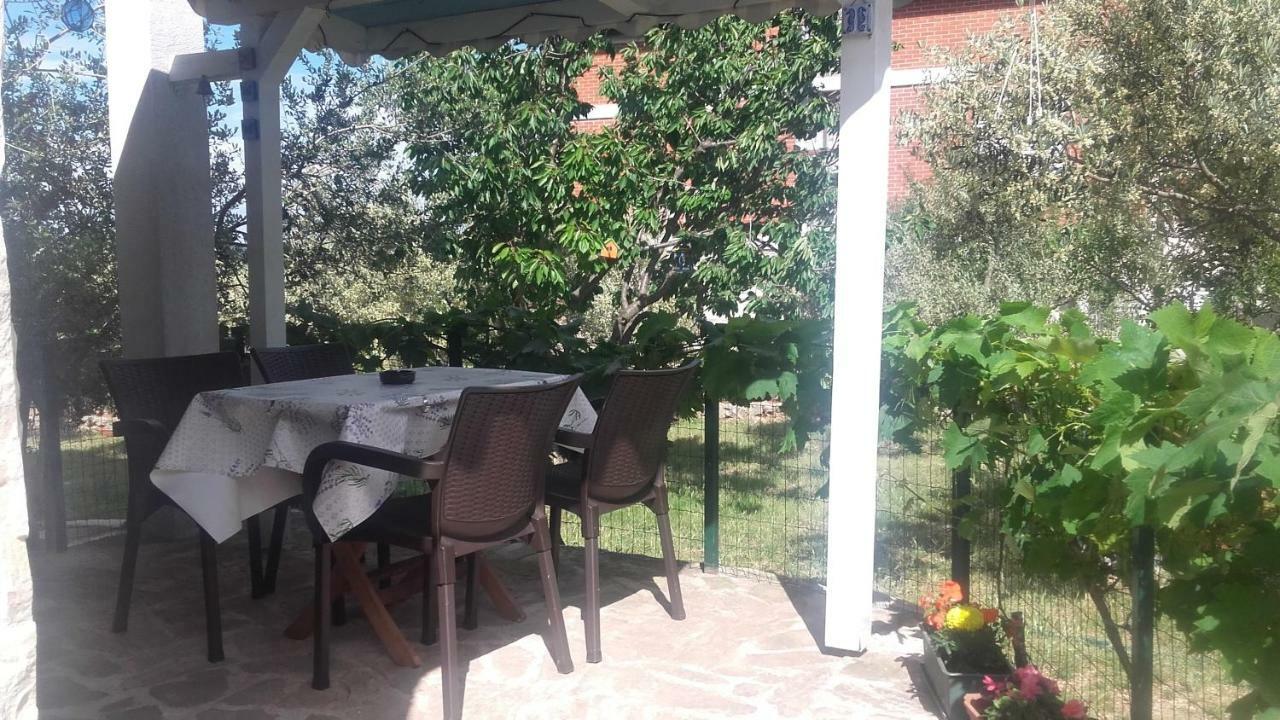 Amadrian Apartments Šibenik Buitenkant foto